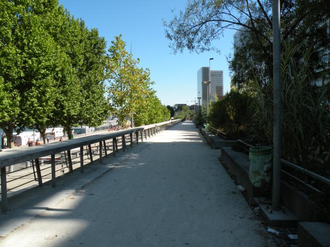 promenade aménagée le long de la Seine, dans le 13e